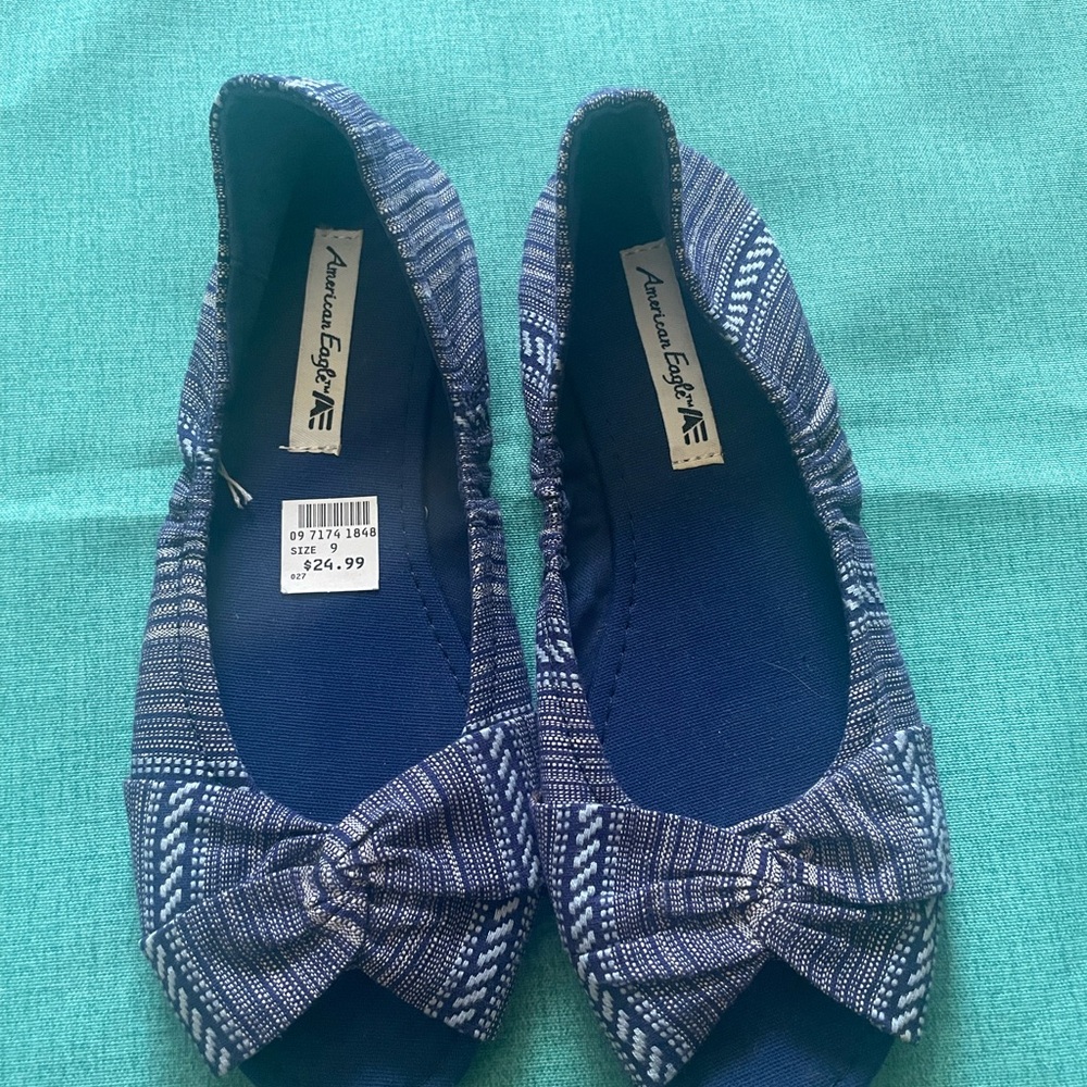 American Eagle flats
